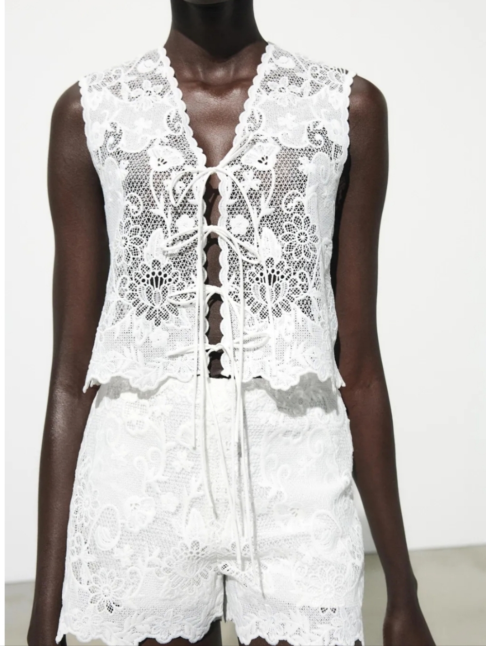Zara White Lace Tie-Front Crop Vest